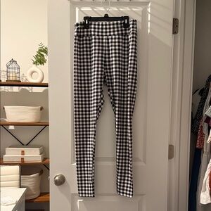 SHEIN Black and White Plaid Leggings